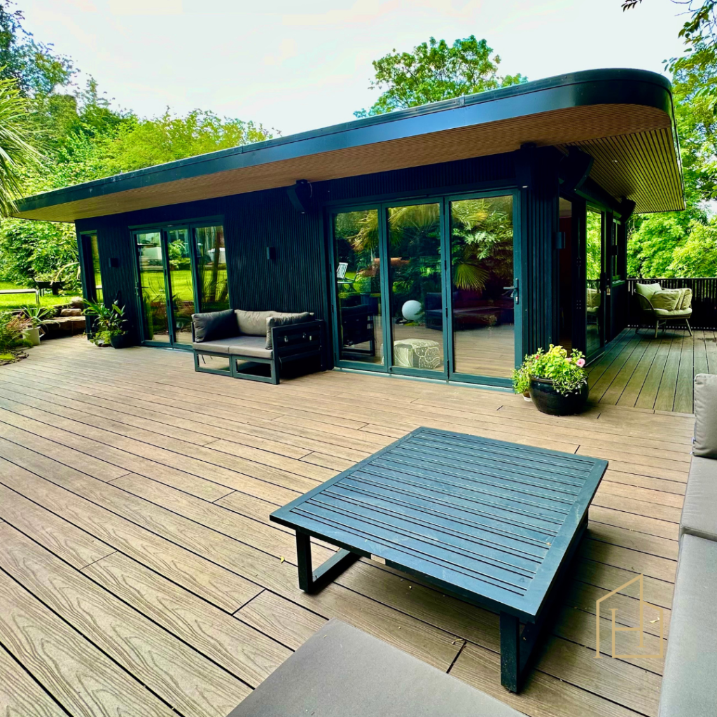 Heritage Living Garden Room